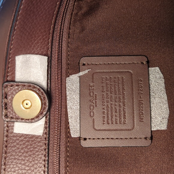 Coach Black Leather Town Tote NWT - Picture 7 of 11